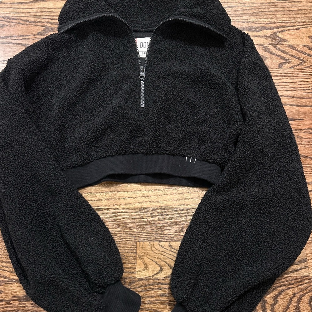 Urban Outfitters Black Fleece Cropped Hoodie